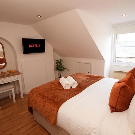The Loft - King Bed, Central, Entire Apartment Cambridge  Bagian luar foto